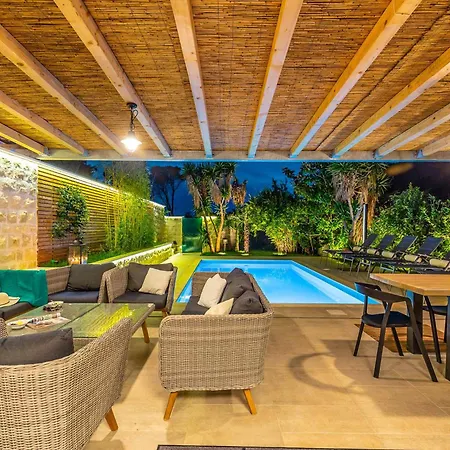 Villa White Star Ii